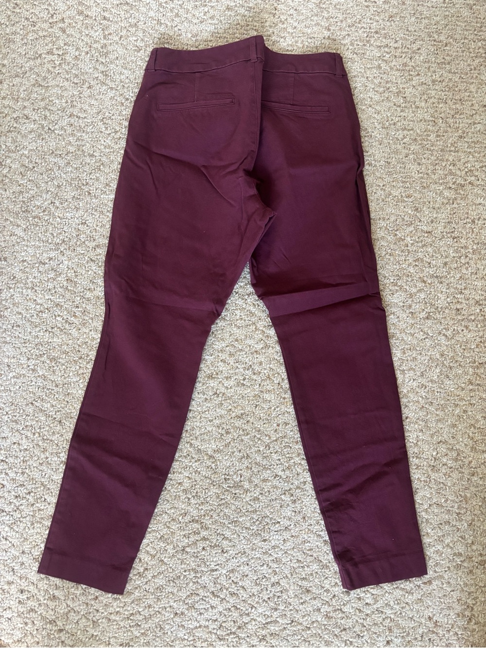 Old Navy Women's Pixie Pants in Burgundy - Picture 3 of 6